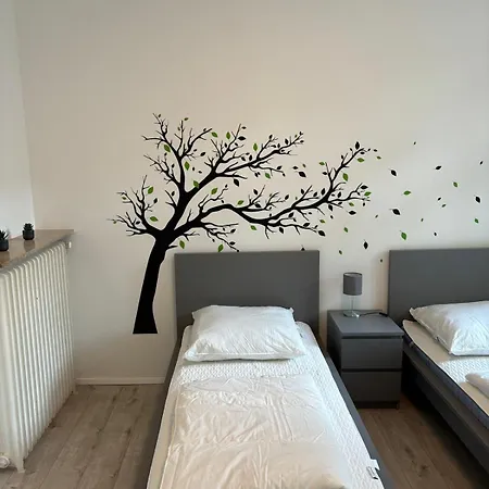 Modernes Studio Apartment Zentral In Krefeld Exterior photo