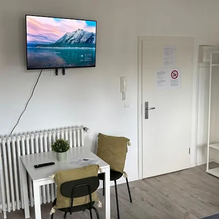 Modernes Studio Apartment Zentral In Krefeld Exterior photo