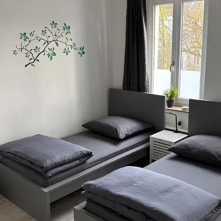 Modernes Studio Apartment Zentral In Krefeld Exterior photo