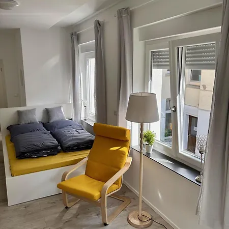 Modernes Studio Apartment Zentral In Krefeld Exterior photo