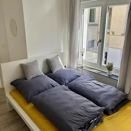 Modernes Studio Apartment Zentral In Krefeld Exterior photo