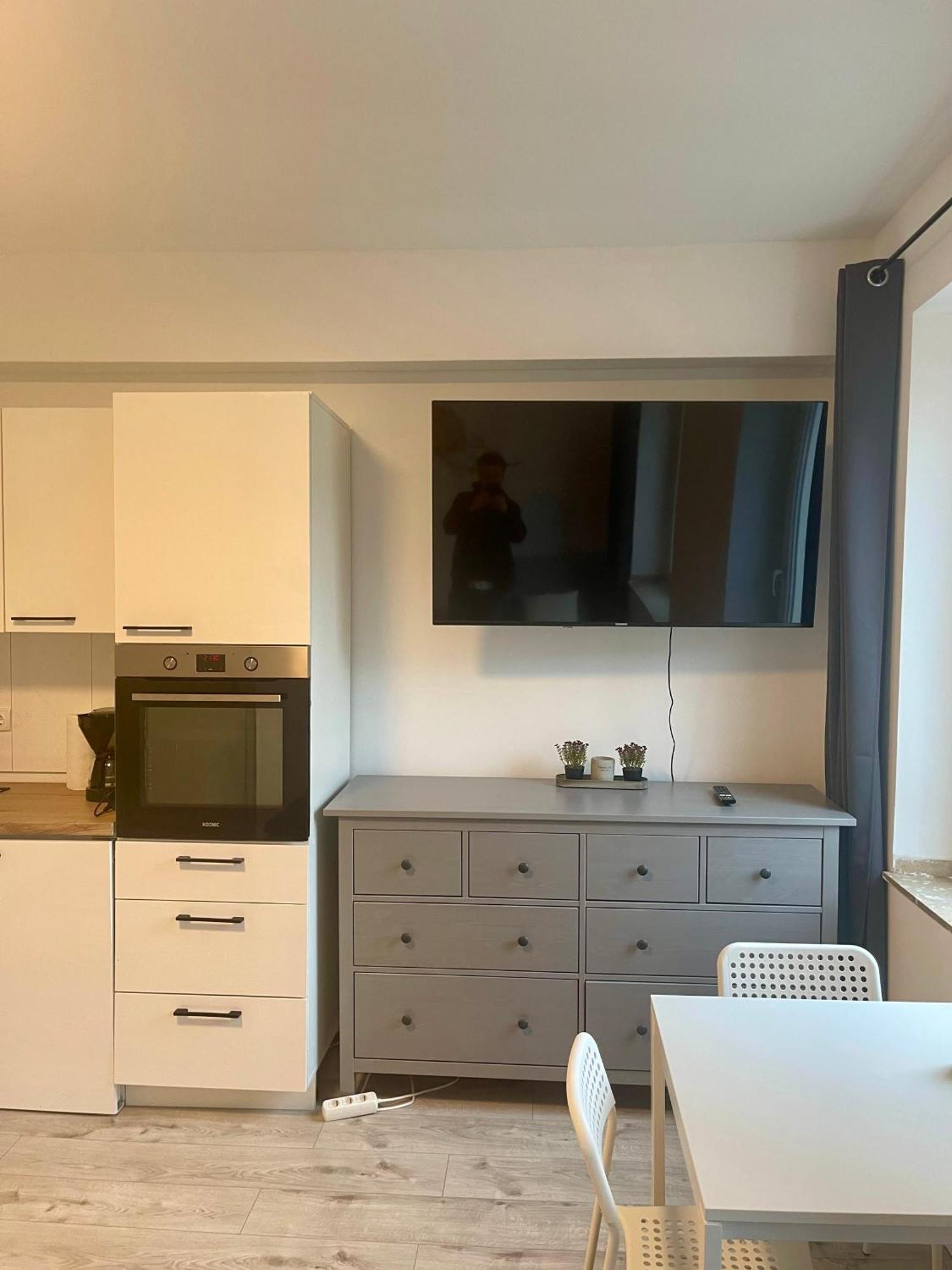 Apartment Modernes Zentral In